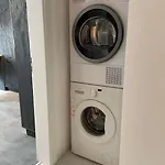 3 Bedroom Apt, Spacious, Near South Park Apartment