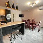 3 Bedroom Apt, Spacious, Near South Park Sofia