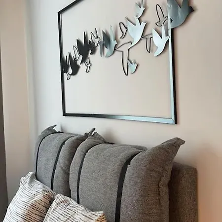 3 Bedroom Apt, Spacious, Near South Park شقة صوفيا