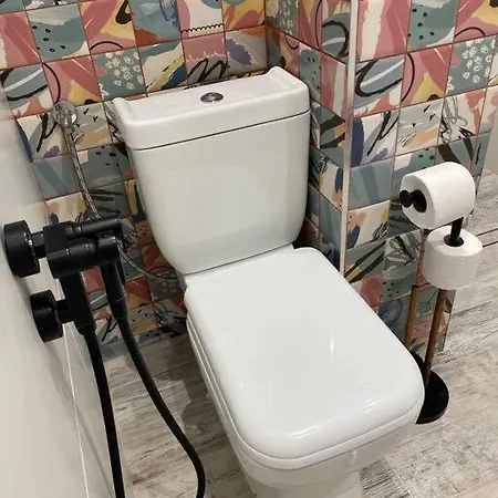 3 Bedroom Apt, Spacious, Near South Park * סופיה